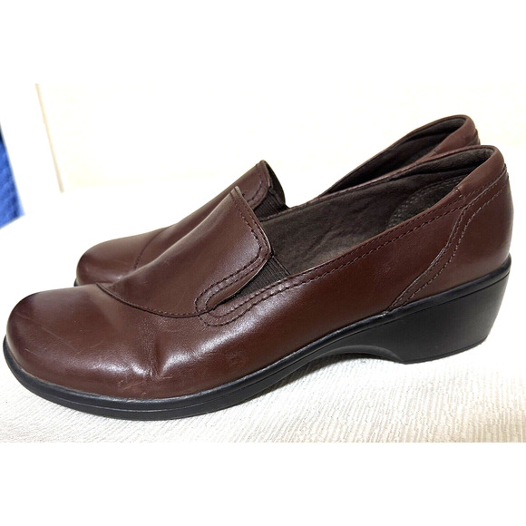 CLARKS Bendables Leather Slip On Shoes Size 9M Brown Wedge Comfort 38630 - Picture 1 of 7